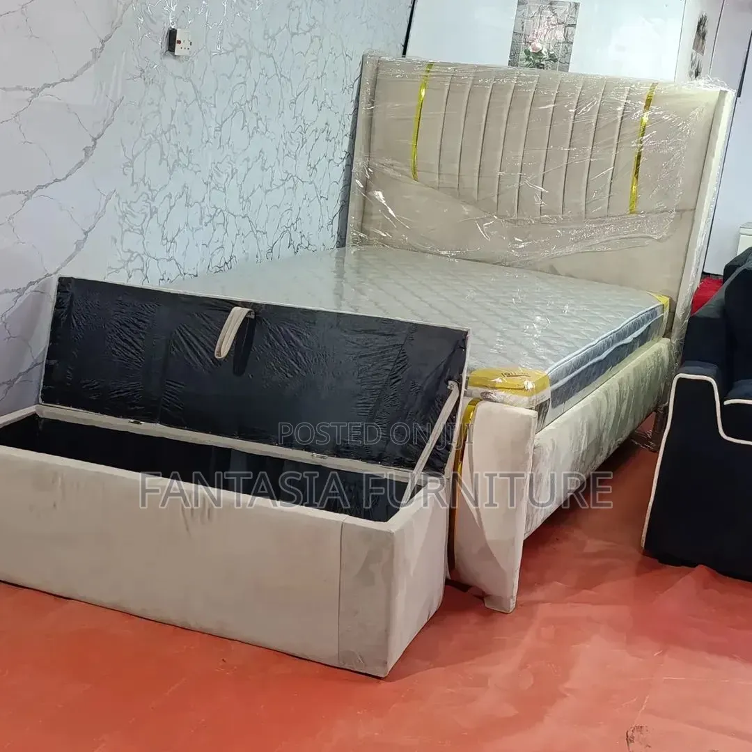 Cream 5 by 6 Bed + Storage
