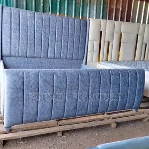 Chester Bed, Size 5 by 6