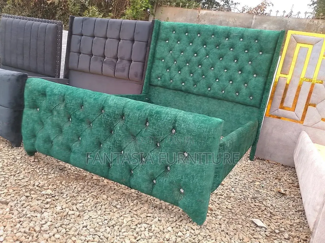 Emerald-Green 5x6 Bed