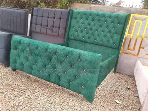 Emerald-Green 5x6 Bed