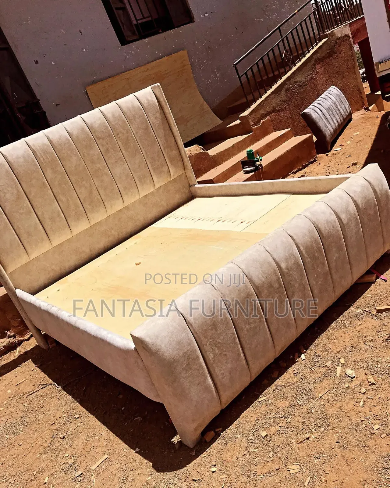 Cream Bed Size 6 by 6