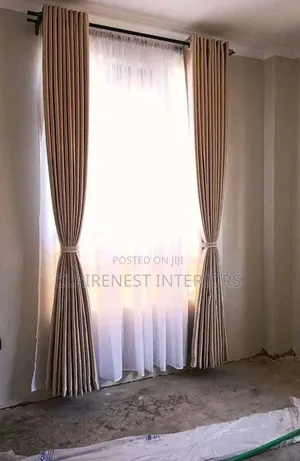 Give Your Décor a Little Lift With Fully Stitched Curtailed