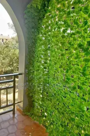 Make Your Balcony Wall Feel More Secluded  With  Artificial Fence