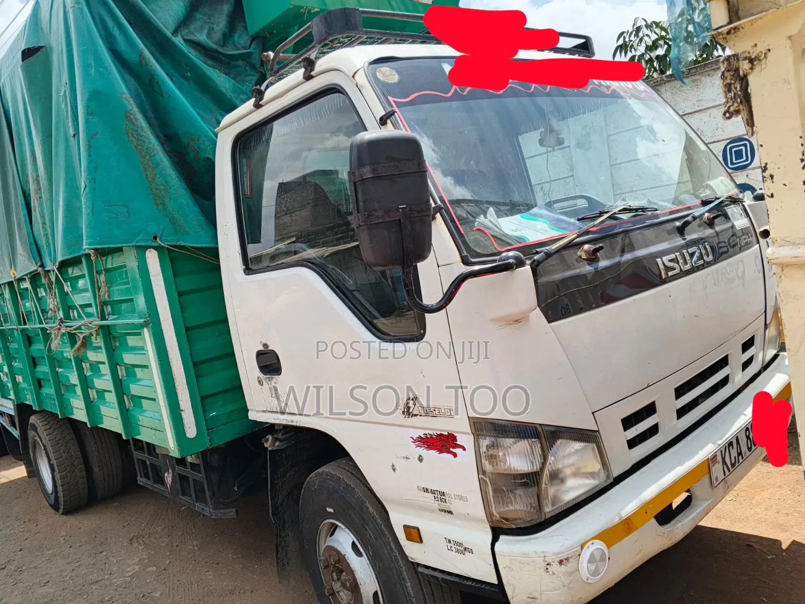ISUZU NPR Kca White Open Body