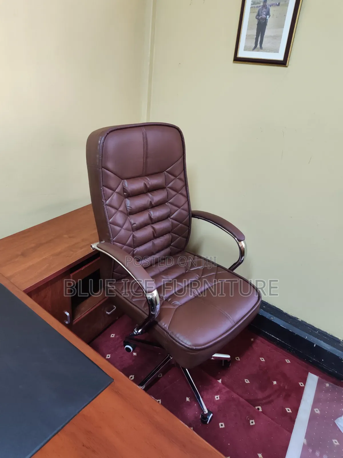 High Back Managerial Swivel Chair