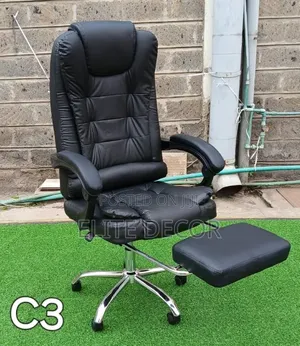 Managerial Boss Executive Office Chair With Retractable Footrest