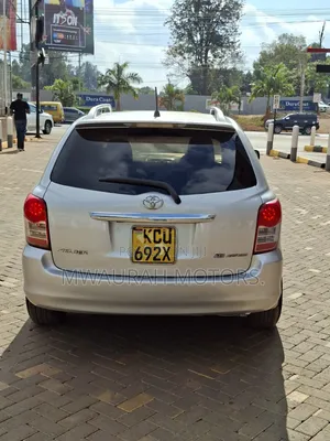 Toyota Corolla Fielder 2011 Silver