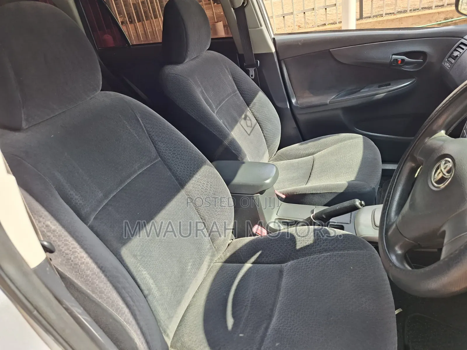 Toyota Corolla Fielder 2011 Silver