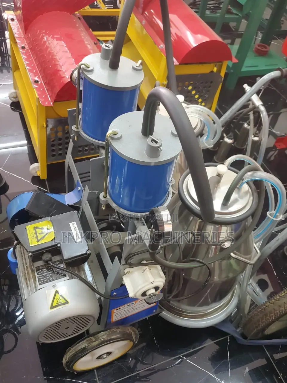 Aico Japan Double Barrel Milking Machine