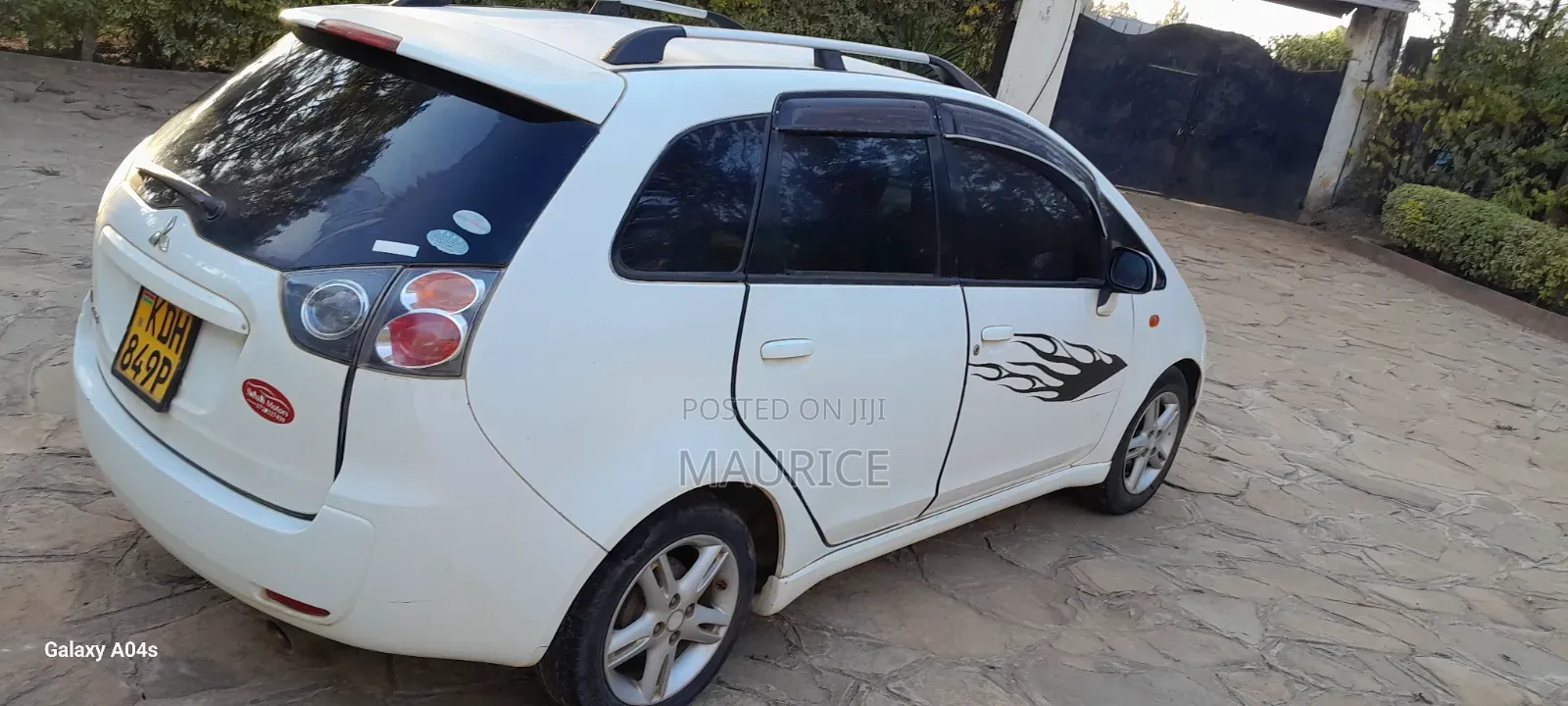 Mitsubishi Colt Plus 2011 Pearl