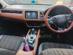 Honda Vezel 1.5 2WD 2018 Green