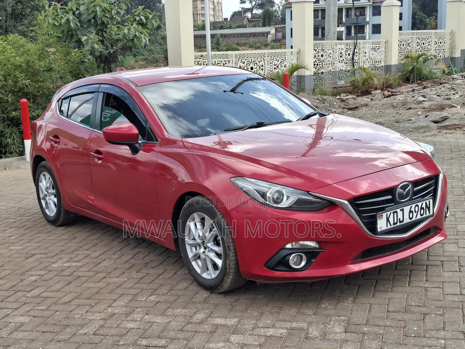 Mazda Axela 2016 Red