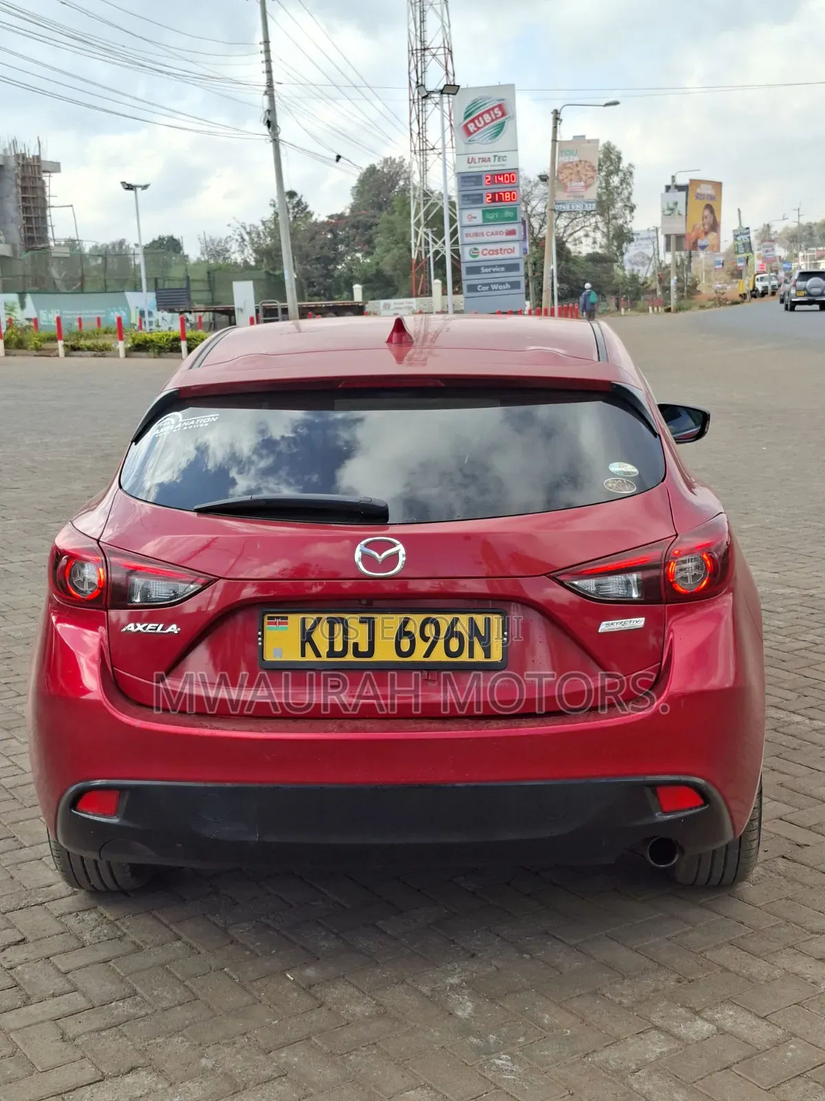 Mazda Axela 2016 Red