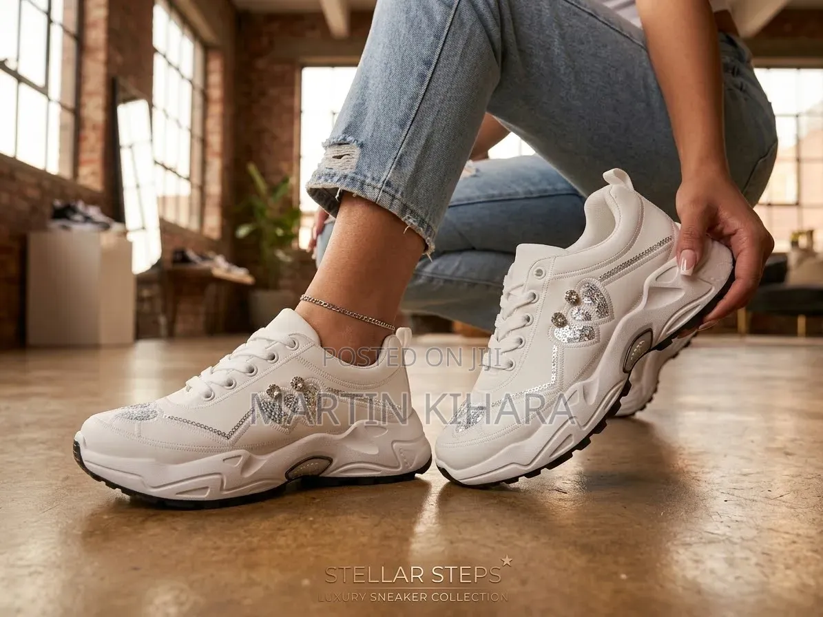 Ladies Sneakers With Glitter (Size 34-40)
