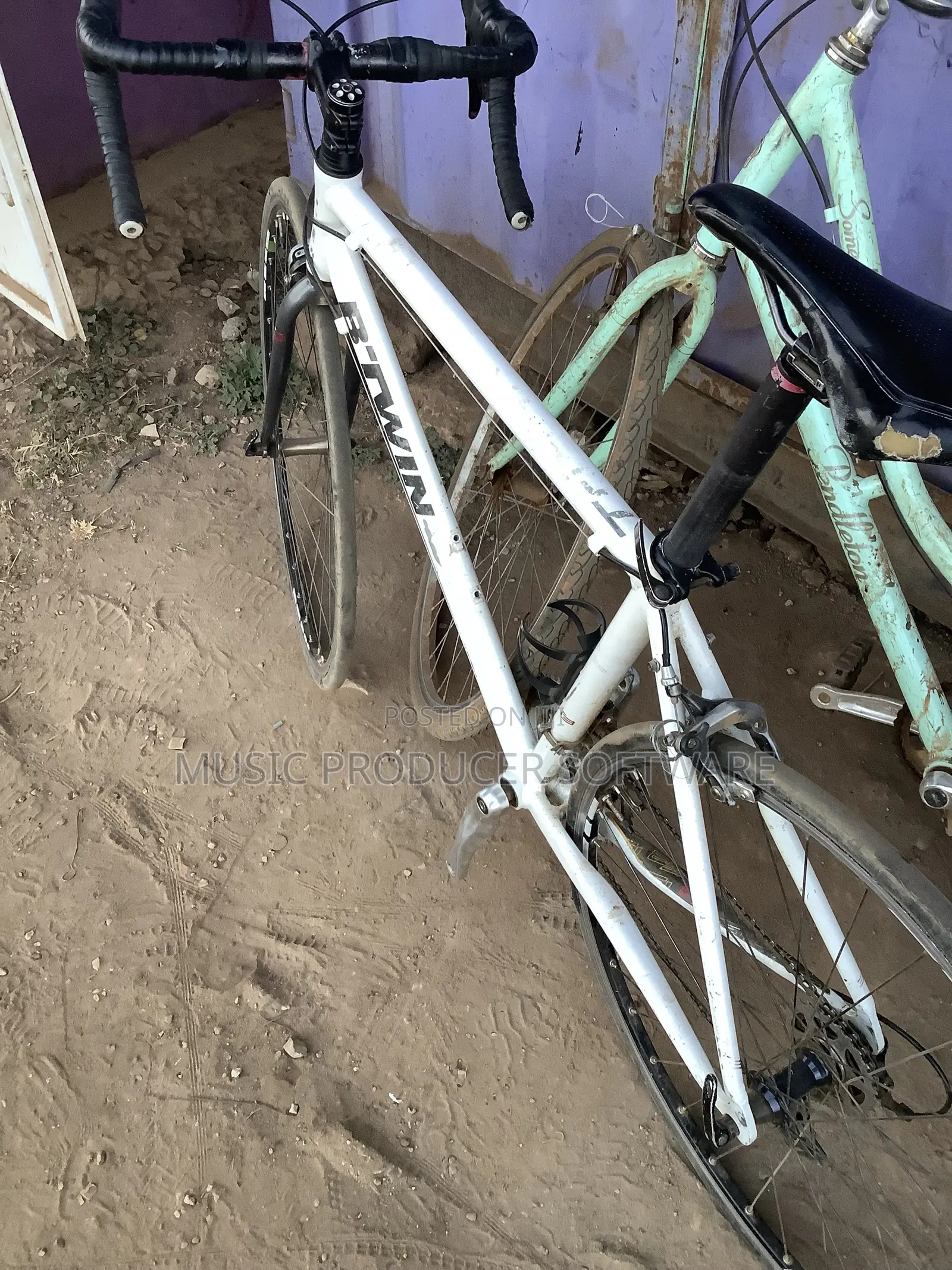 B Twin Aluminum Roadbike