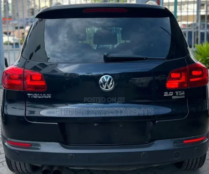 Volkswagen Tiguan 2013 Black
