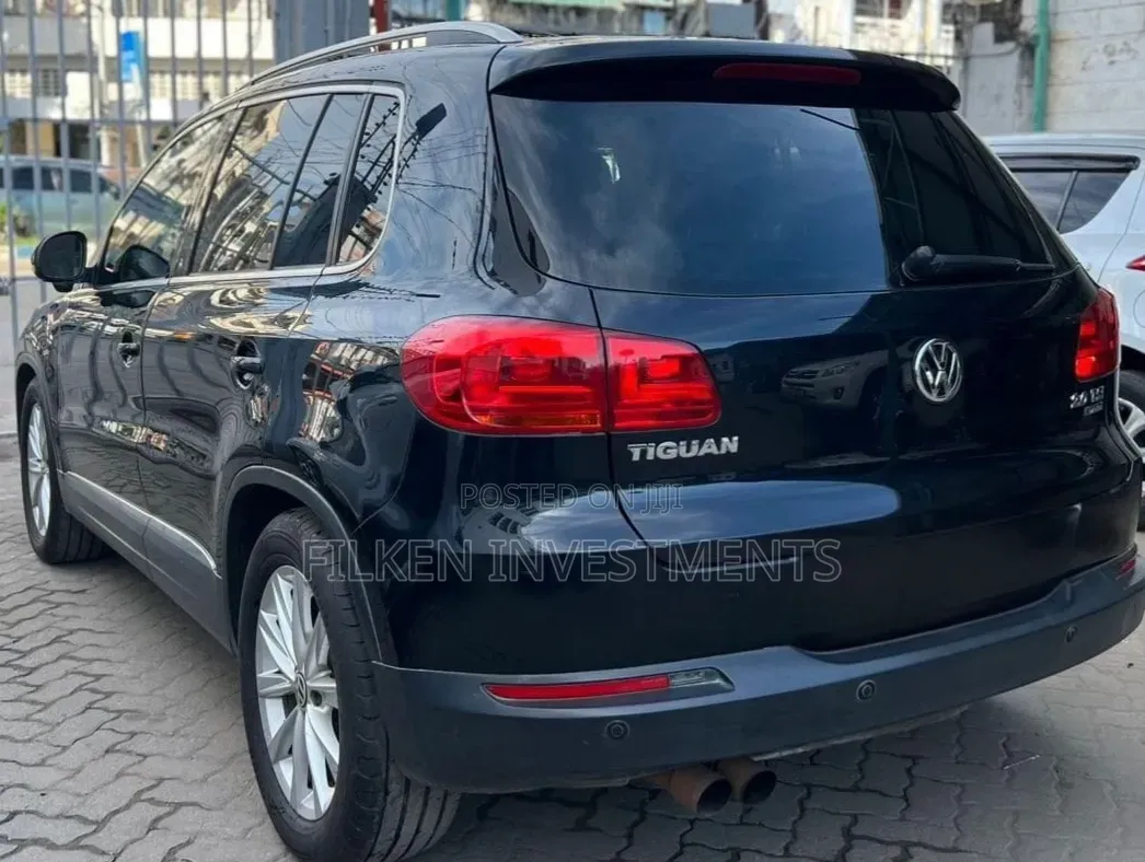 Volkswagen Tiguan 2013 Black