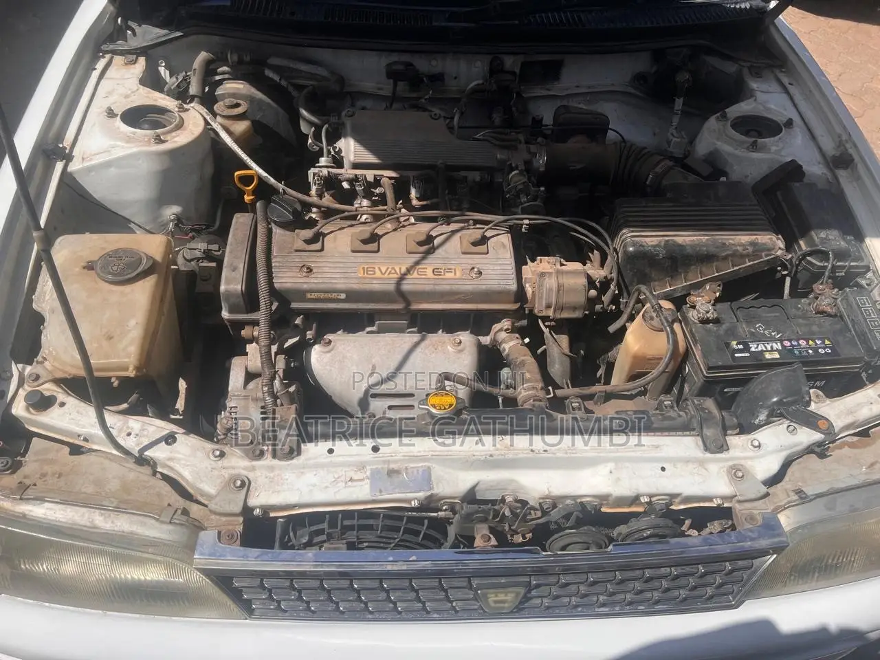 Toyota Corolla 1996 White