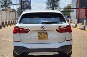 BMW X1 xDrive28i AWD 2016 Pearl