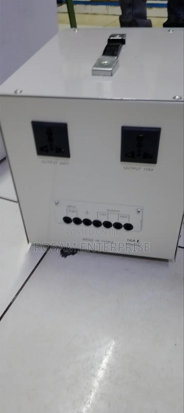 Voltage Regulator 3Kva - thumbnail 3
