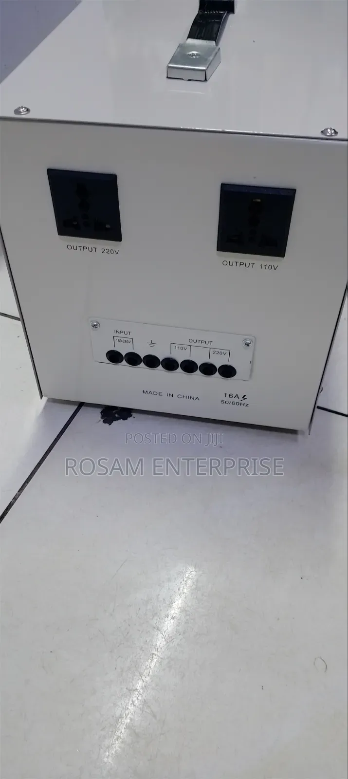 Voltage Regulator 3Kva