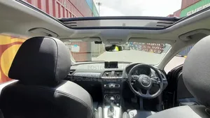 Audi Q3 2019 Black