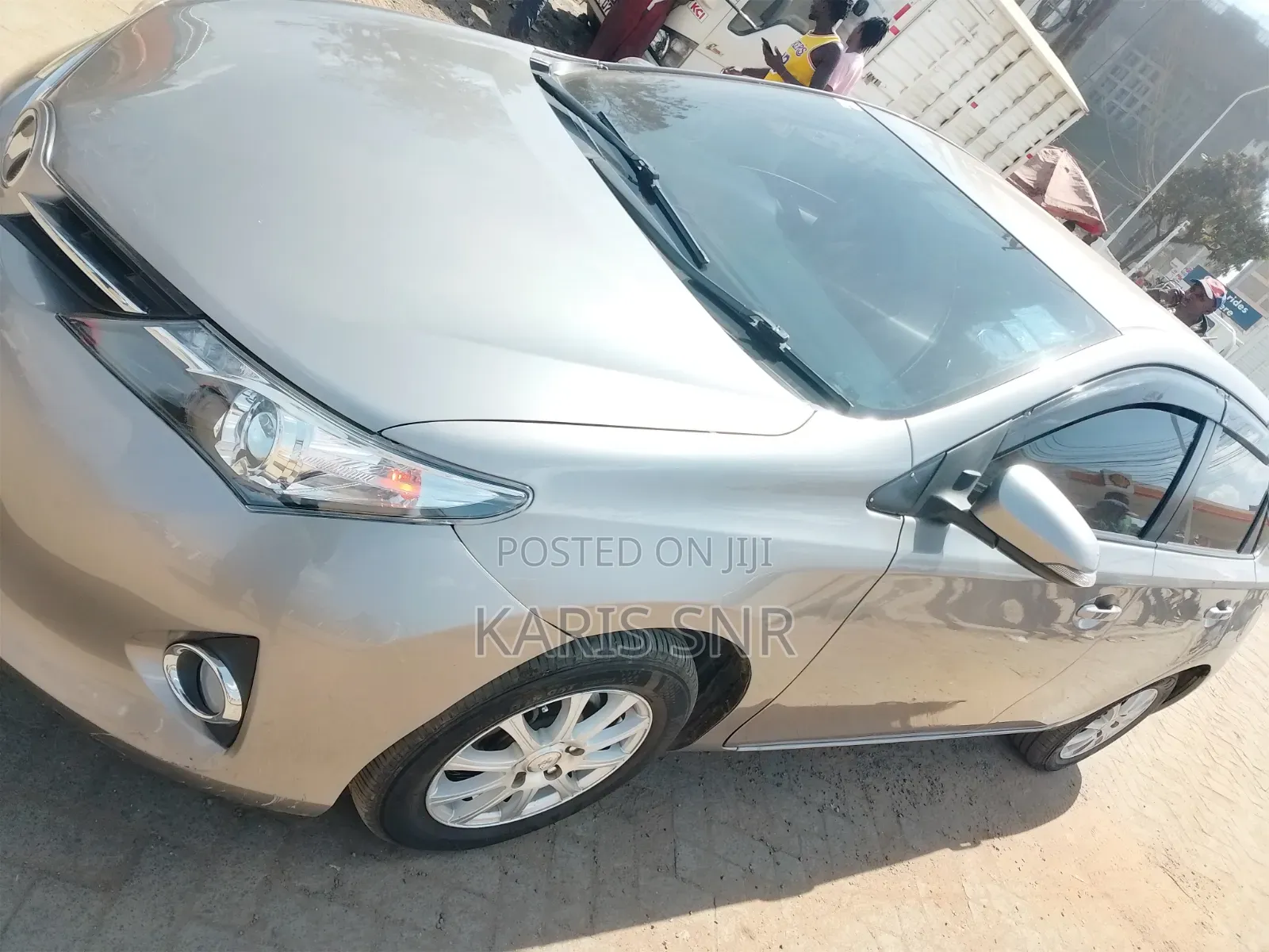 Toyota Auris 2012 Beige