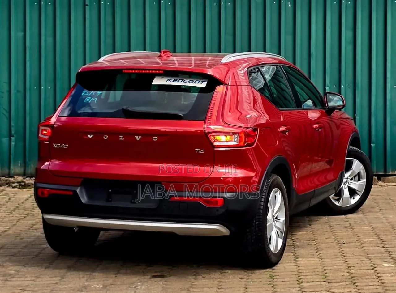 Volvo XC40 2018 Red