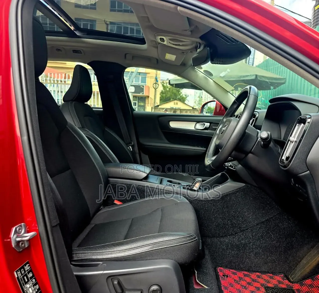 Volvo XC40 2018 Red