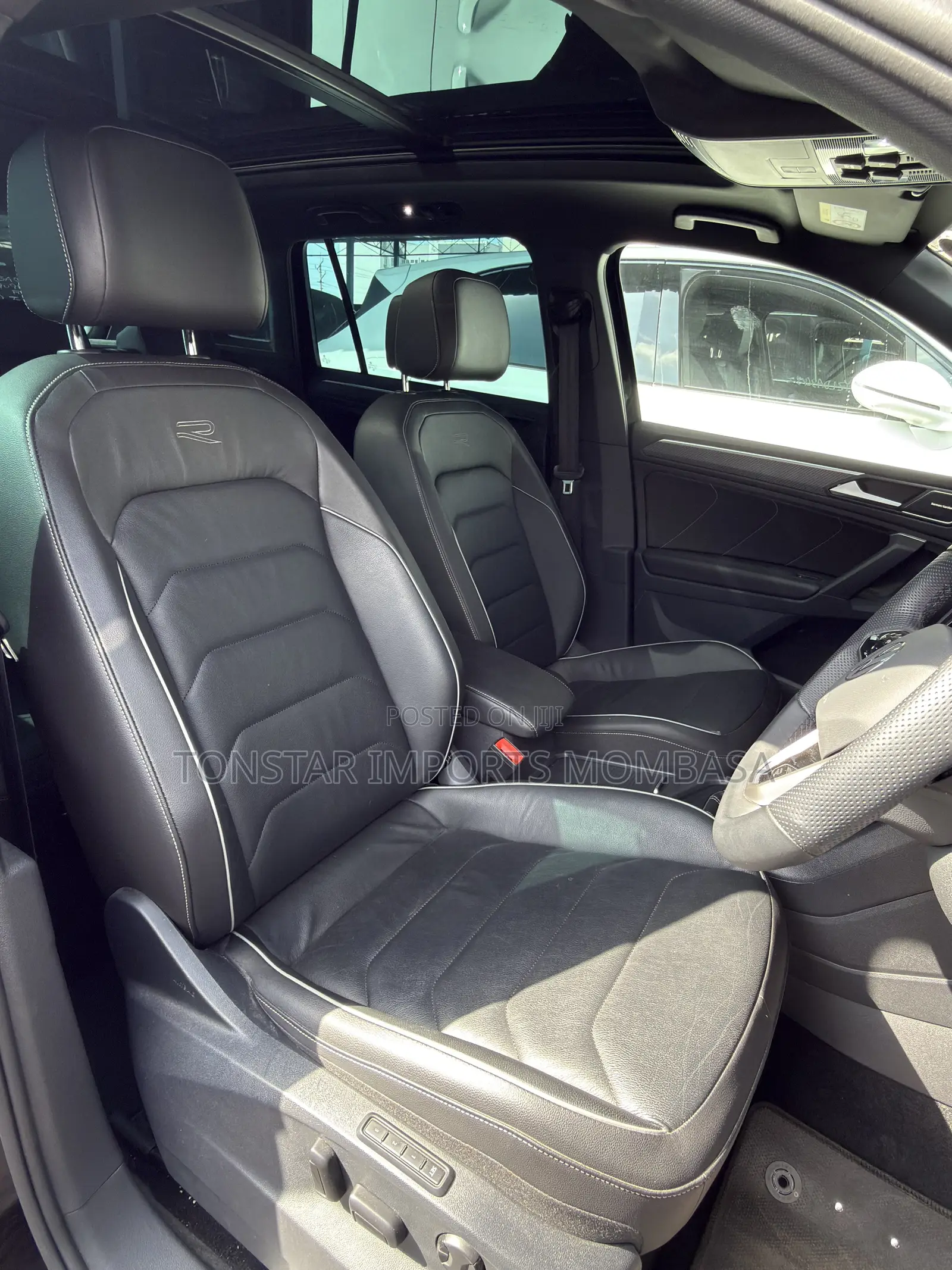 Volkswagen Tiguan 2022 Black