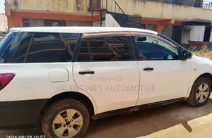 Nissan Advan 2006 White