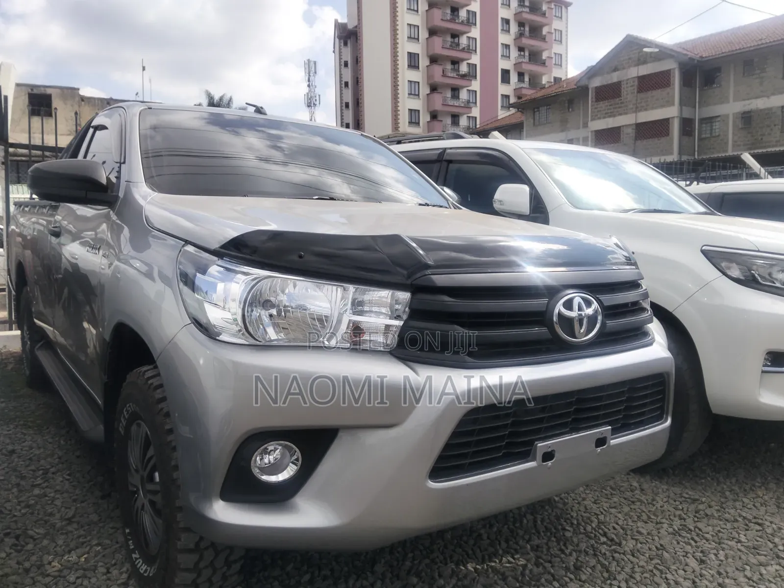 Toyota Hilux 2019 Silver