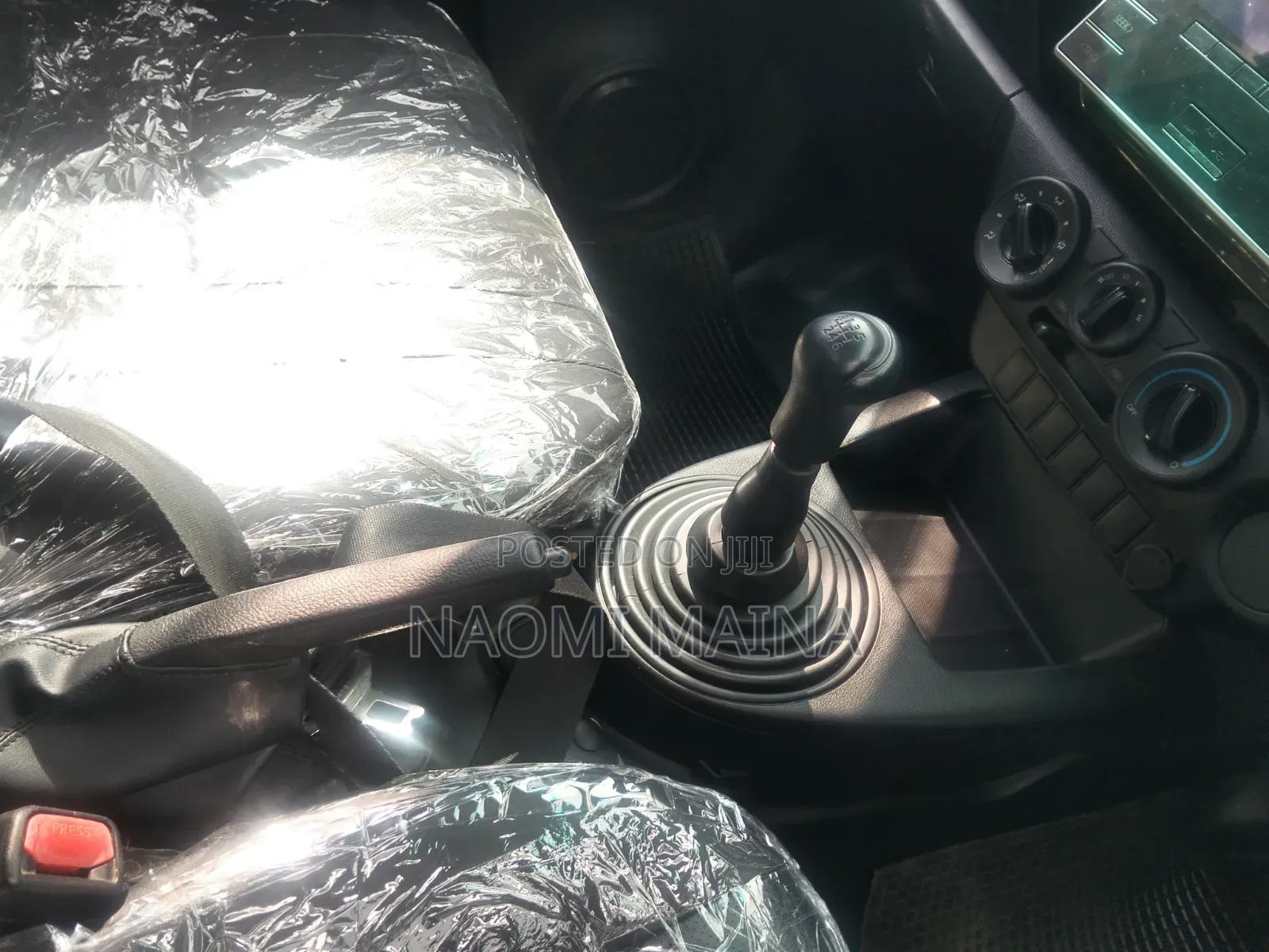 Toyota Hilux 2019 Silver