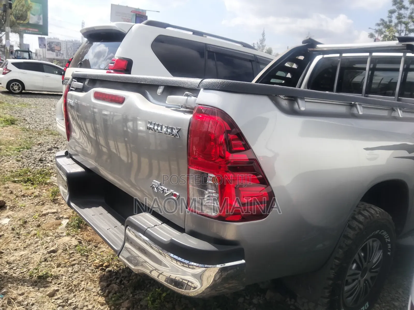 Toyota Hilux 2019 Silver