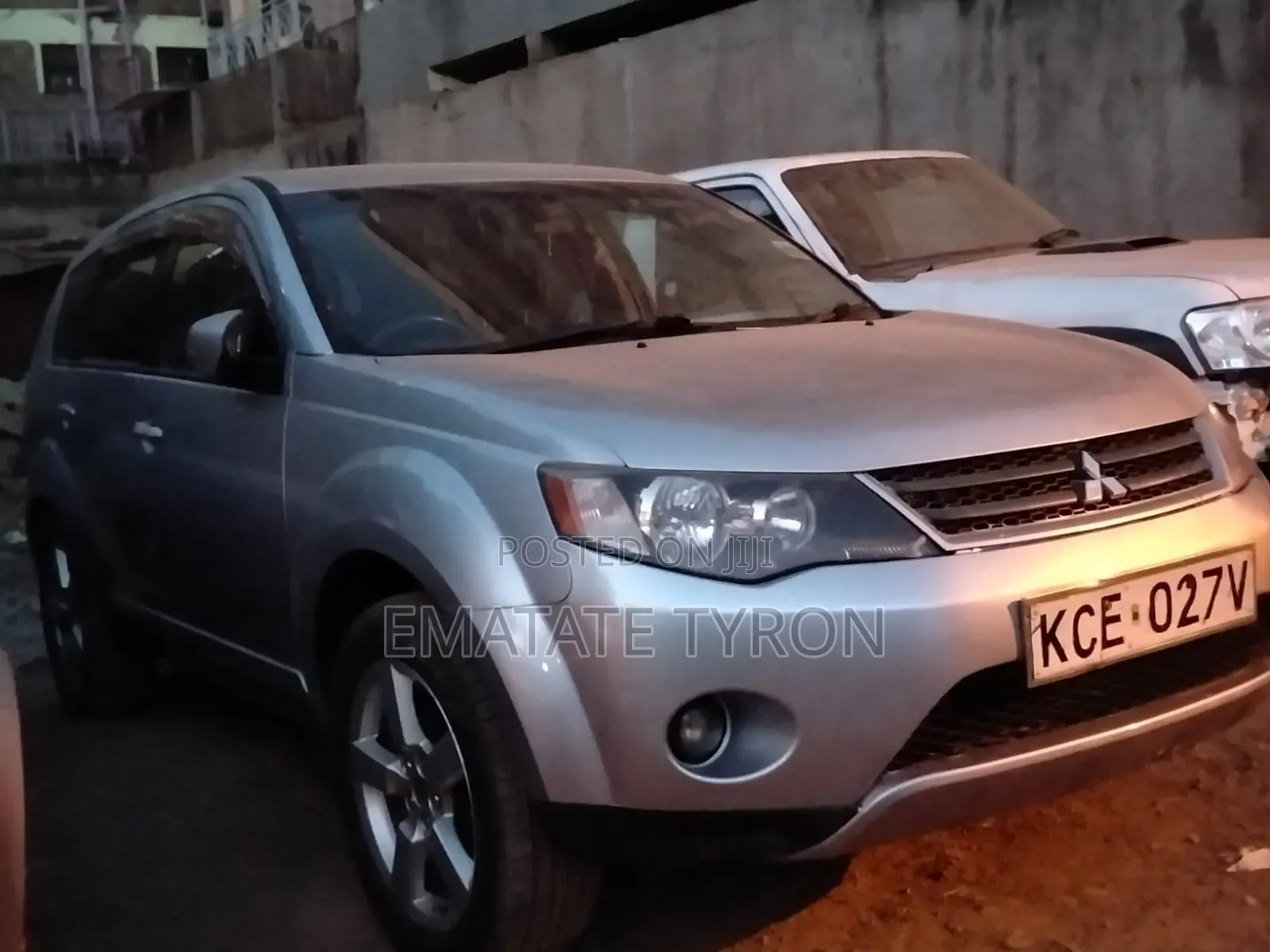 Mitsubishi Outlander 2009 Silver