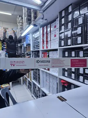 Kyocera TK-8525C Toner Cartridge Magenta