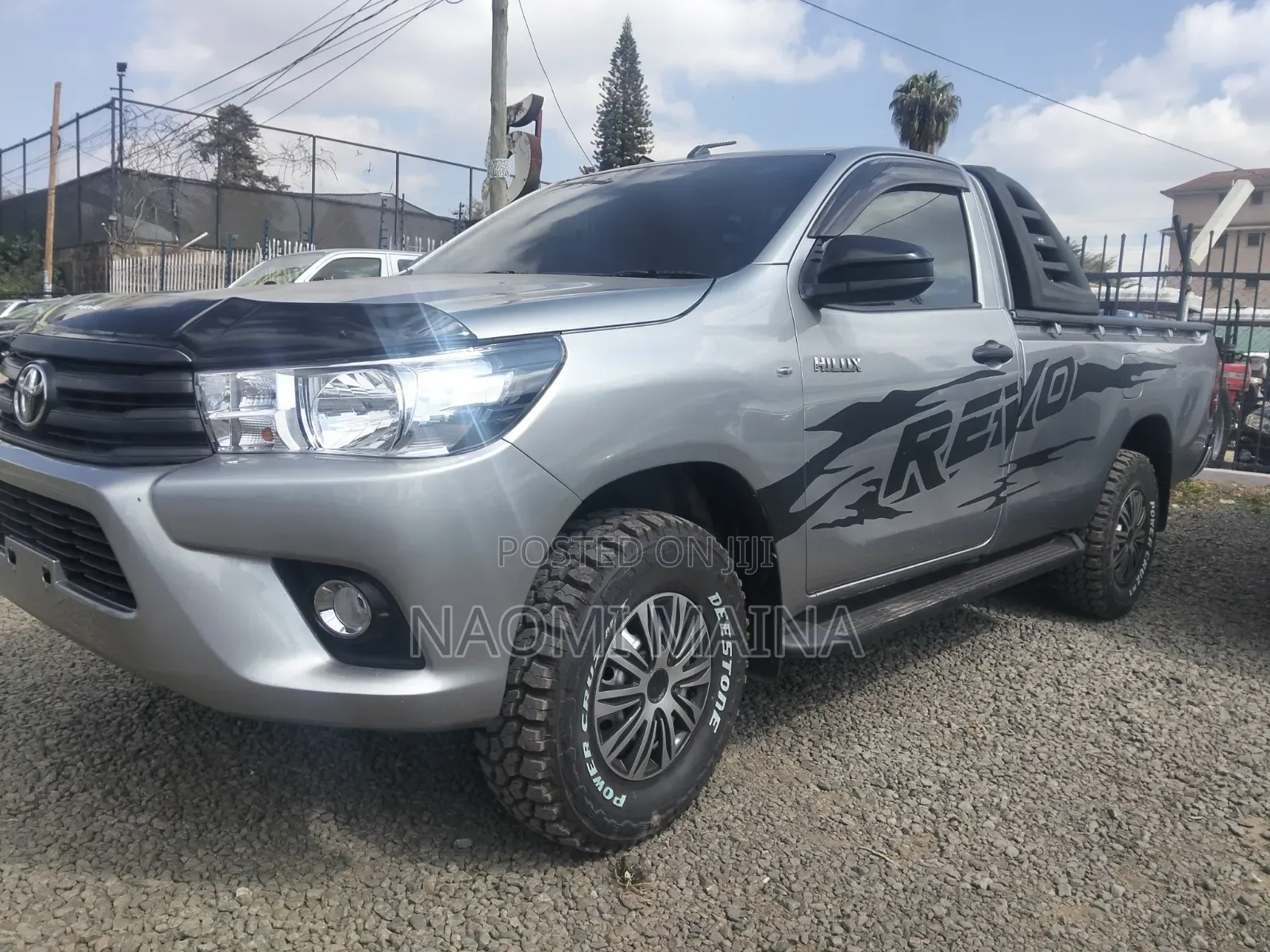 Toyota Hilux 2019 Silver