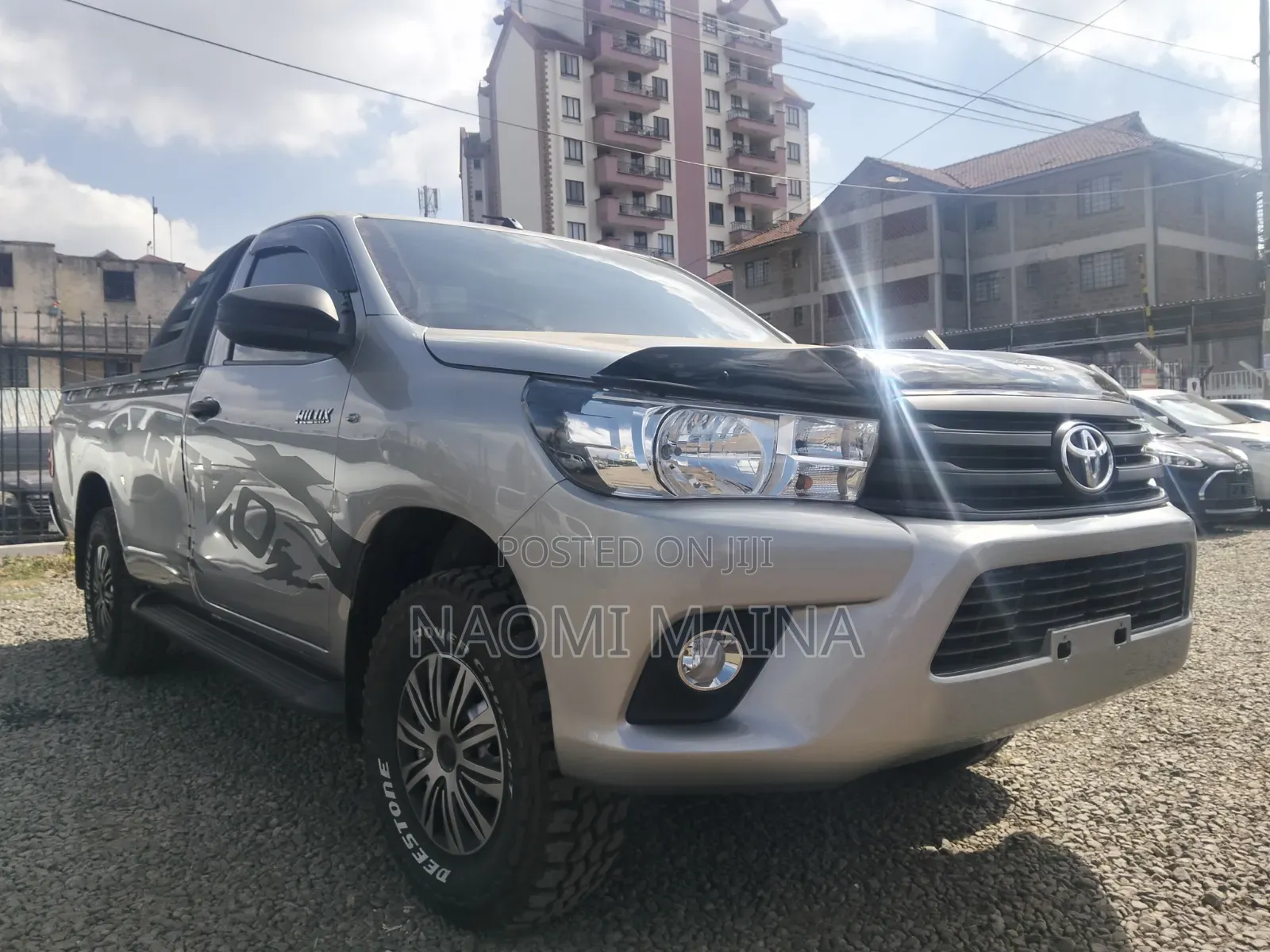 Toyota Hilux 2019 Silver