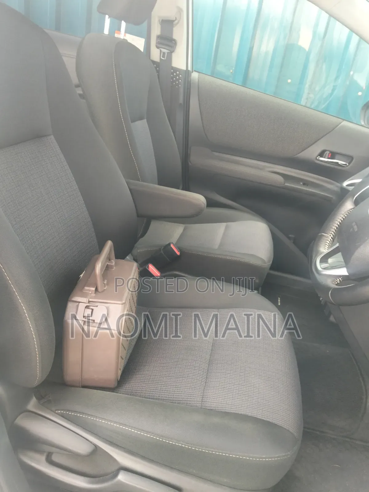 Toyota Sienta 1.5 AWD 2019 Silver