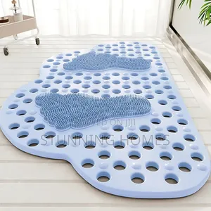 Cloud Shapes Anti Slip Bathroom Mat