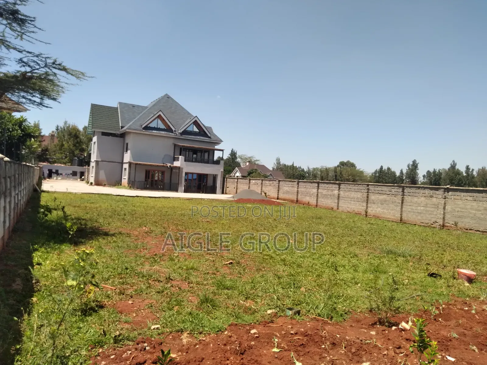 Kamulu 40 ×80 Plot on Quick Sale