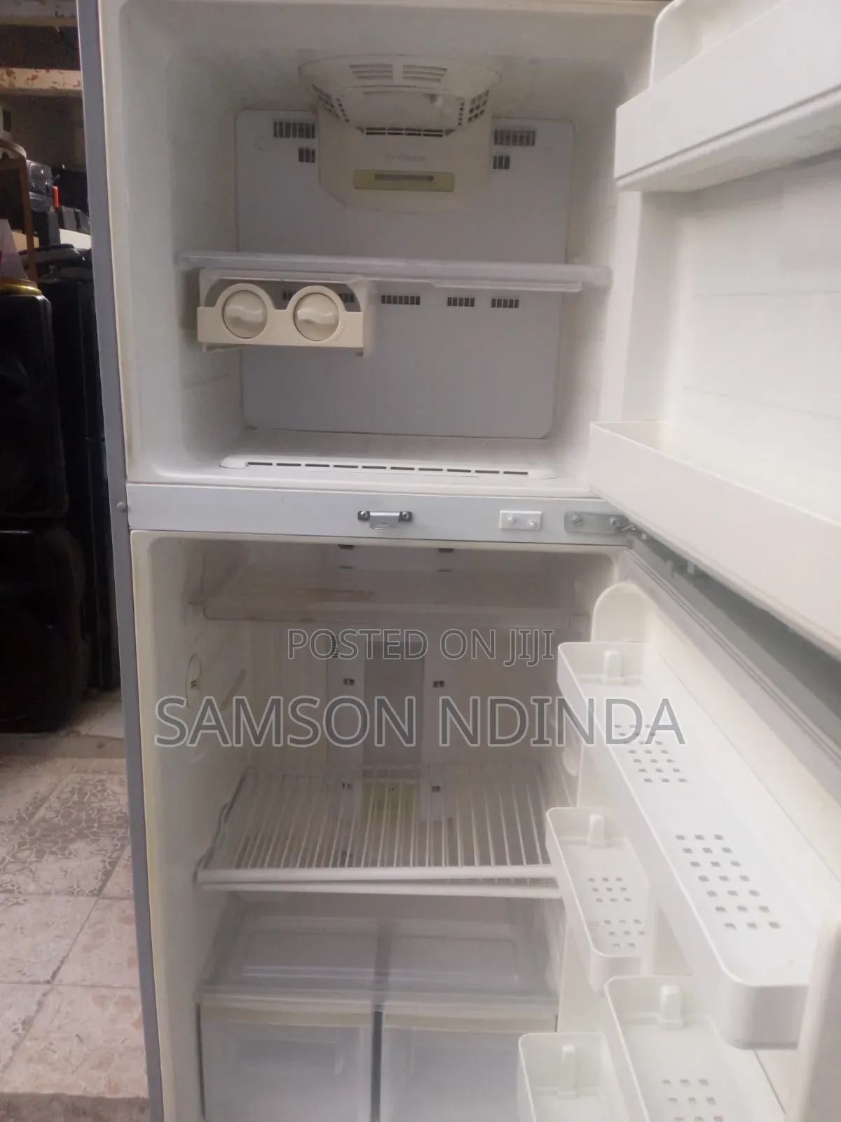 Refrigerator