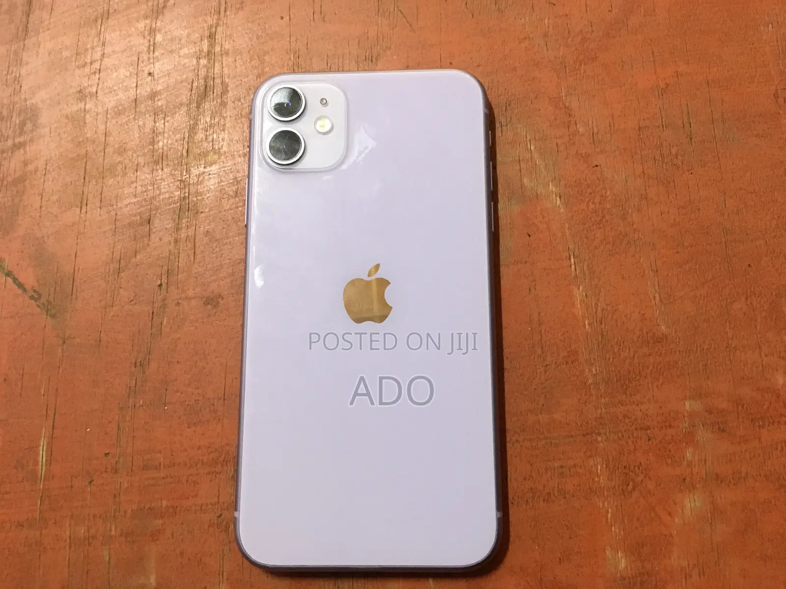 Apple iPhone 11 64 GB Purple