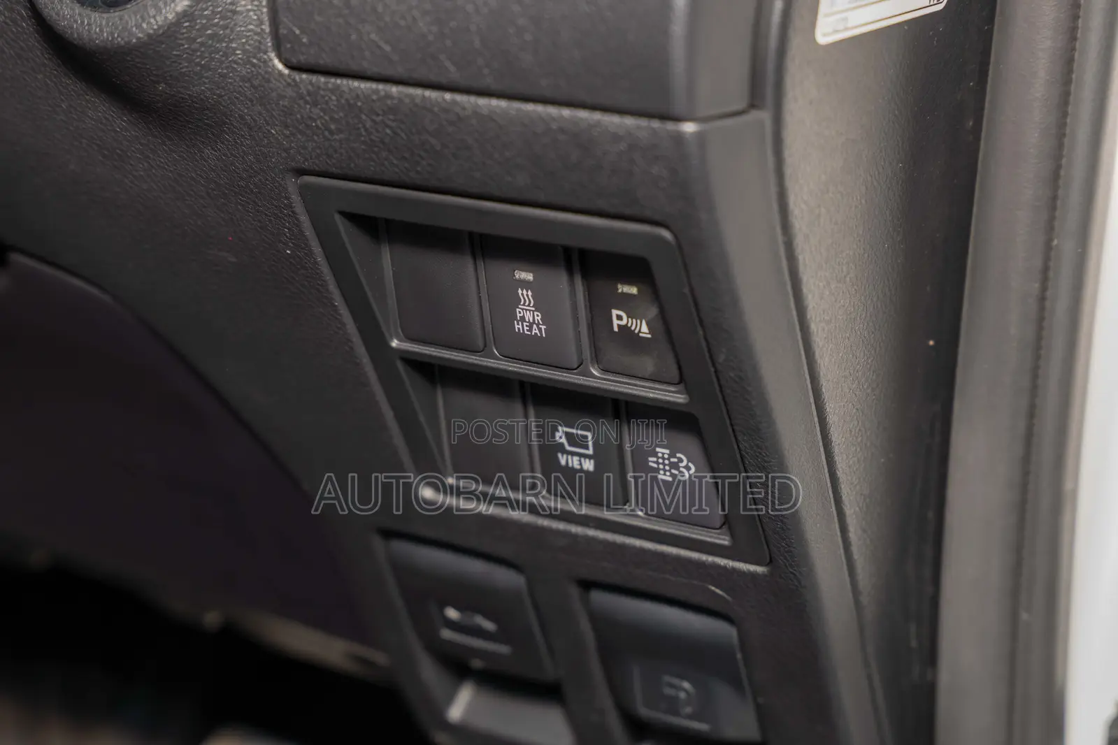 Toyota Hilux 2022 Pearl