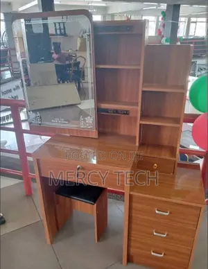Brown Dressing Table With Sliding Mirror