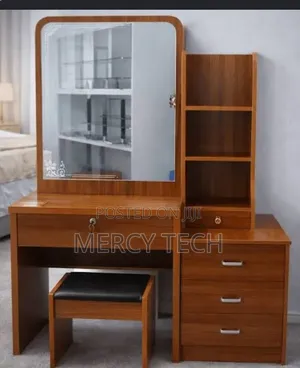 Brown Dressing Table With Sliding Mirror