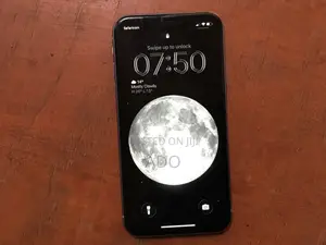 Apple iPhone 11 64 GB Purple