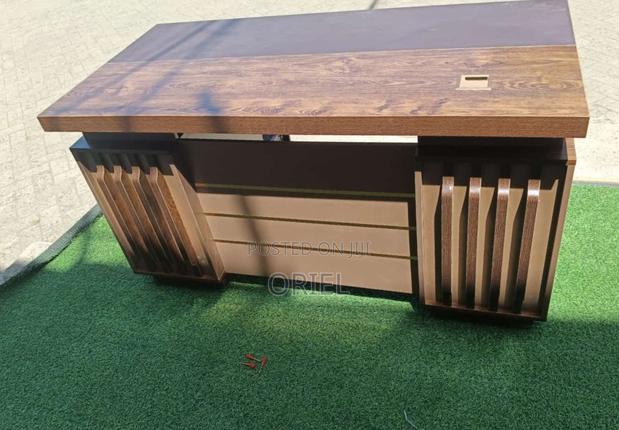 Office Desk : Executive Work Desk - 140CM