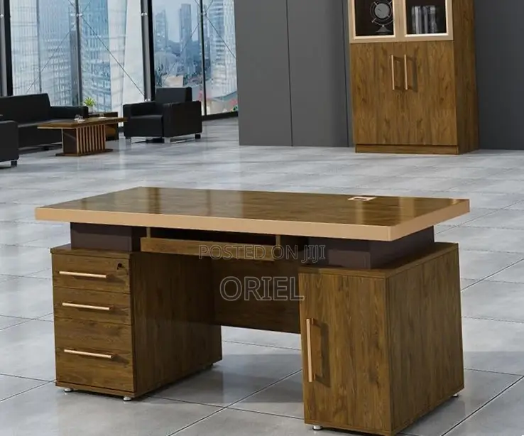 Office Desk : Executive Work Desk - 140CM
