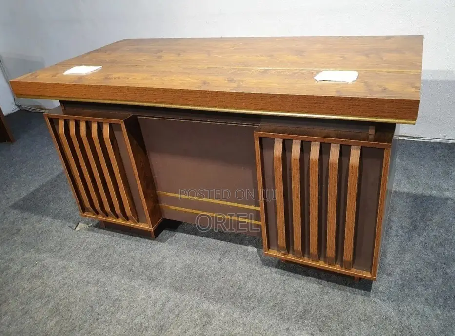 Office Desk : Executive Work Desk - 140CM